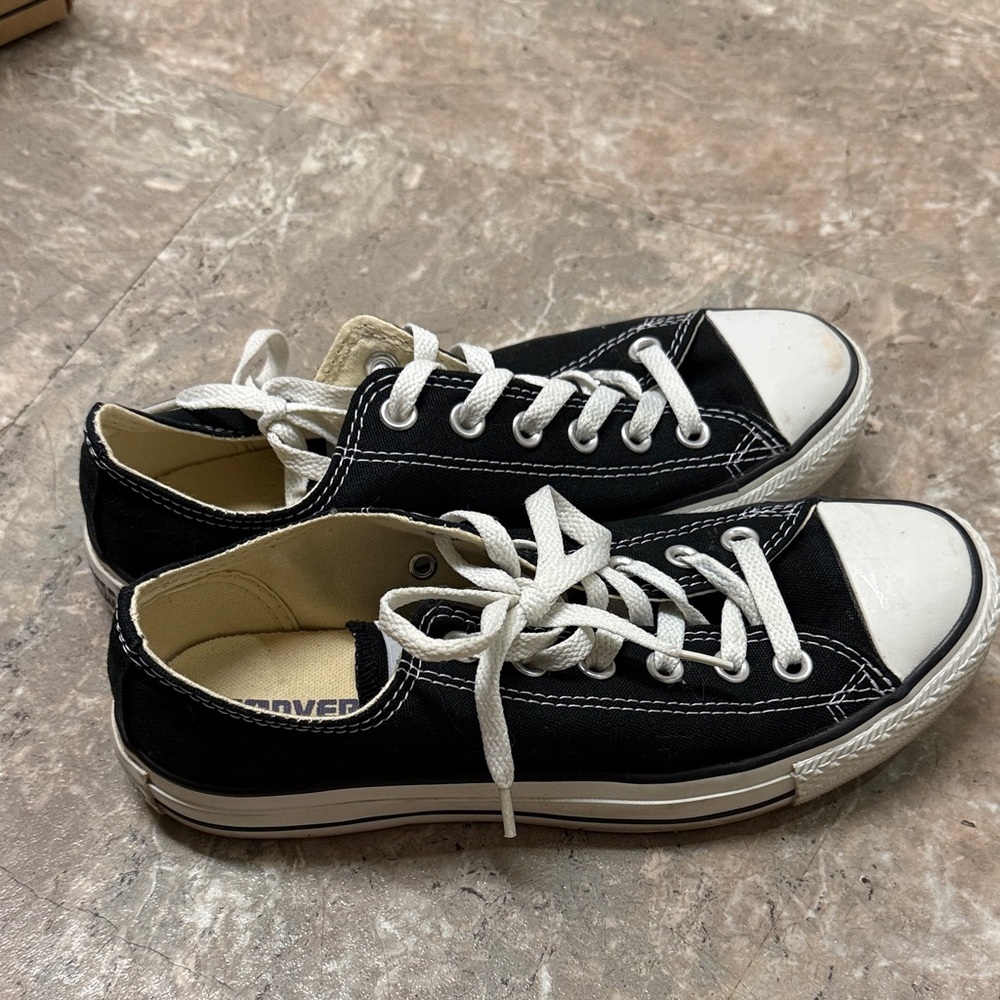 Converse All Star Black & White Canvas Low-Top Sneakers Women’s 8 Mens 6 - Picture 8 of 14